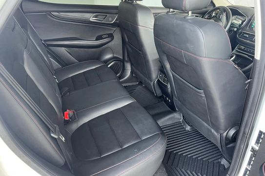 MG HS 1.5 T-GDI Excite DCT