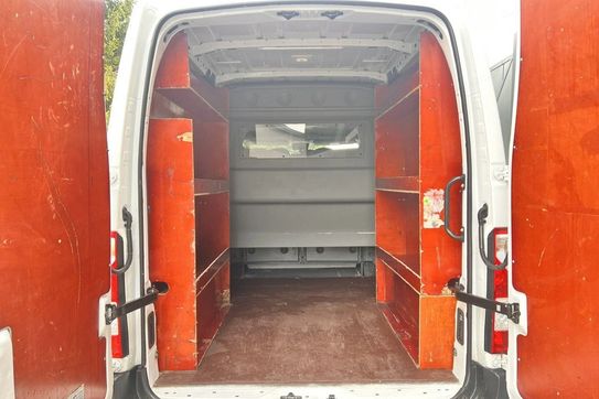 Renault Master dCi L2H2  (bryg.)