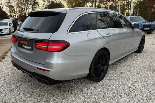 Mercedes Klasa E 400 4-Matic 9G-TRONIC