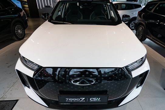 Chery Tiggo 7 Prestige 1.5 T-GDI Super Hybrid DHT