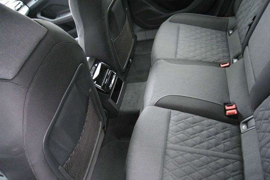 Audi A6 TDI quattro S line Avant