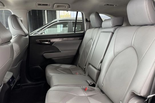 Toyota Highlander 2.5 Hybrid Prestige 4x4