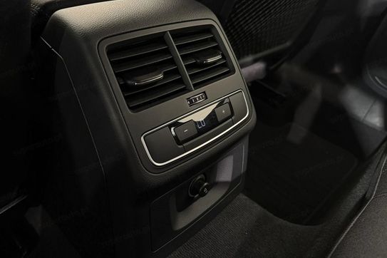 Audi A4 40 TFSI mHEV Advanced S tronic