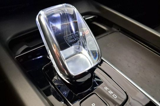 Volvo XC60 B5 B AWD Plus Dark
