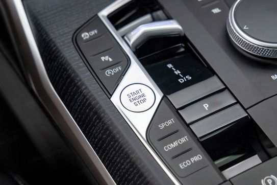 BMW Seria 3 318i M Sport