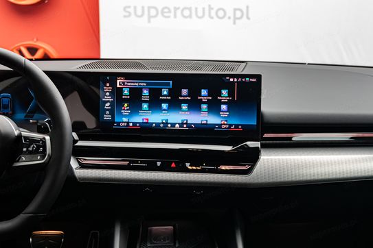 BMW Seria 5 Touring 520d xDrive M Sport