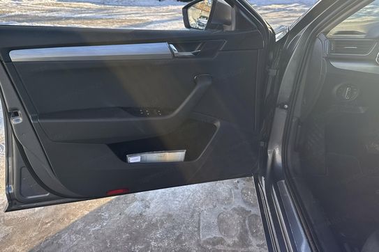 Skoda Superb Ambition 1.5 TSI DSG