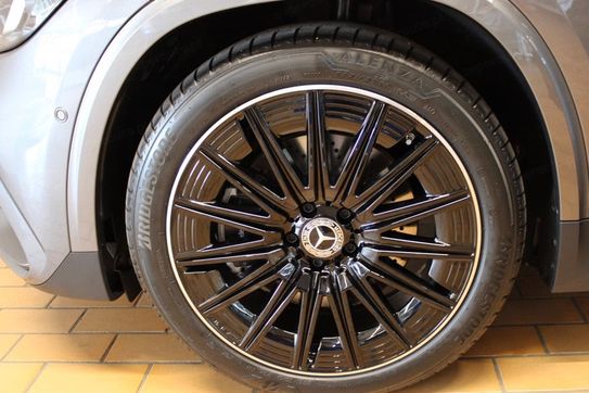 Mercedes GLA 200 AMG Line