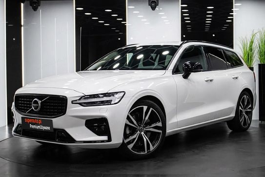 Volvo V60 B3 B R-Design