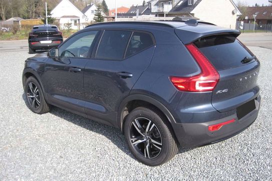 Volvo XC40 B3 Plus Dark