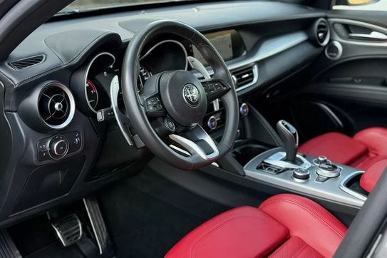 Alfa Romeo Stelvio 2.0 Turbo Sprint Q4 aut
