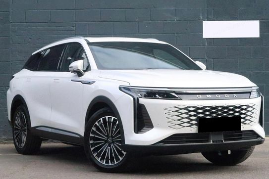 Omoda 9 1.5 Super Hybrid Exclusive AWD