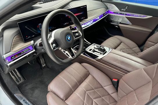BMW Seria 7 M760e xDrive