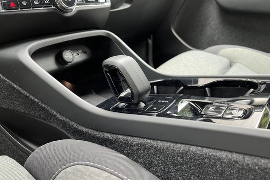 Volvo XC40 B4 Plus Black Edition