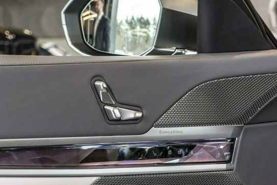 BMW Seria 7 740d xDrive M Sport