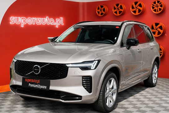 Volvo XC90 T8 AWD Plug-In Hybrid Plus Dark 7os