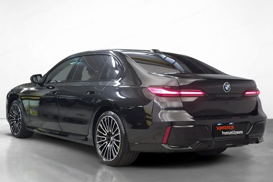 BMW Seria 7 740d xDrive M Sport