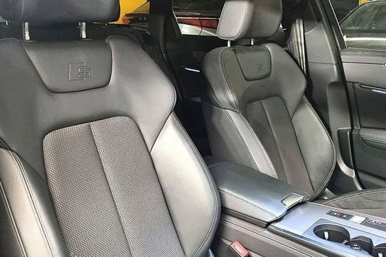 Audi A6 Avant 45 TFSI quattro S Line