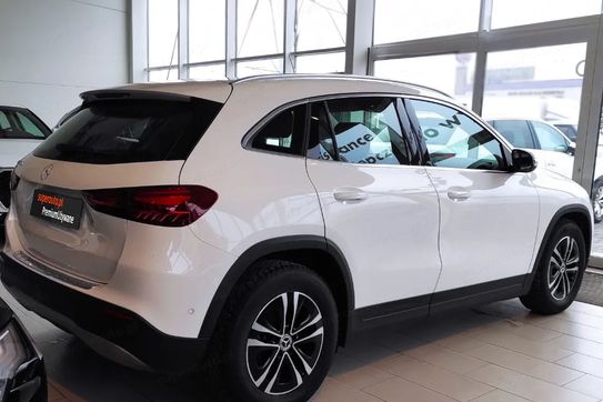 Mercedes GLA 200 7G-DCT