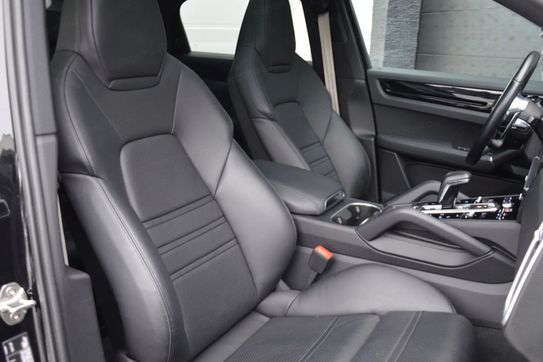 Porsche Cayenne Coupe E-Hybrid PHEV