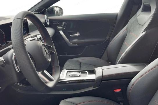 Mercedes CLA 250 4-Matic AMG Line
