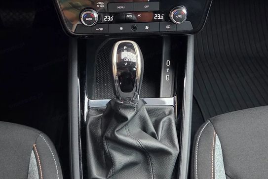 Skoda Kamiq 1.0 Tsi Selection Dsg