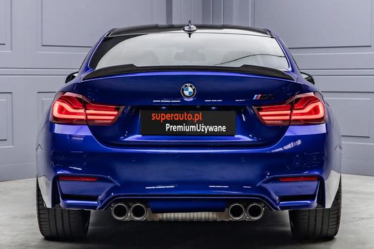 BMW Seria 4 M4 Competition