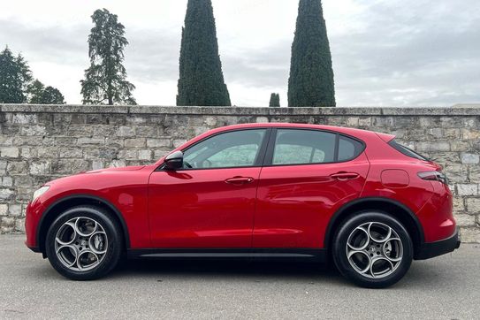 Alfa Romeo Stelvio 2.0 Turbo Sprint Q4