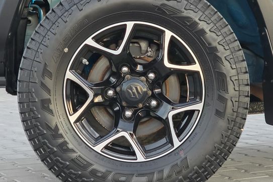 Suzuki Jimny 1.5 Premium