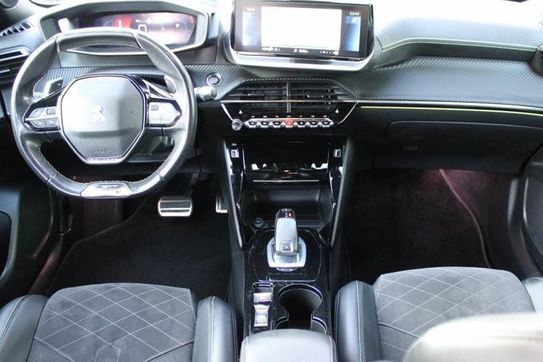 Peugeot 2008 1.2 PureTech GT Pack S&S EAT8