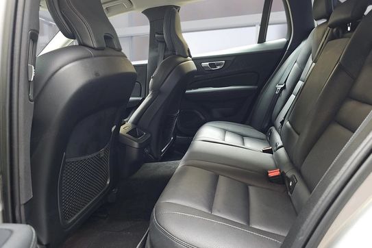 Volvo V60 B3 B Core