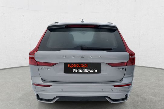 Volvo XC60 B5 B AWD Plus Dark aut