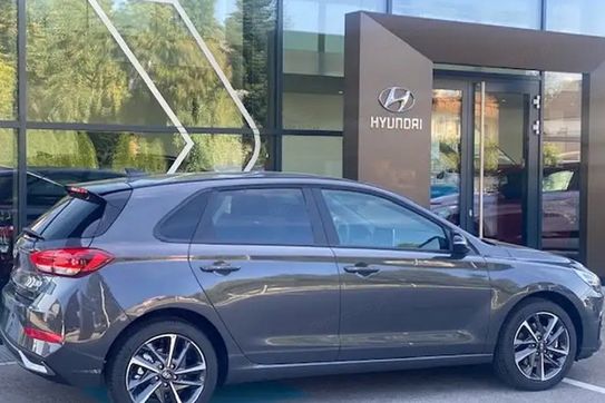 Hyundai i30 1.5 T-GDI 48V Smart
