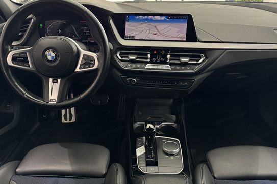 BMW Seria 1 118i M Sport