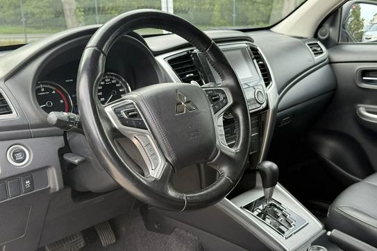 Mitsubishi L200 2.2 d Dc Instyle Plus