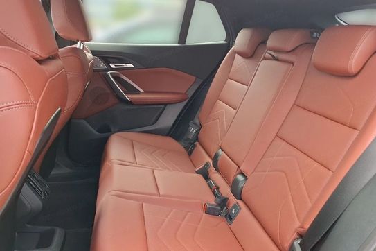 BMW iX2 eDrive20 M Sport