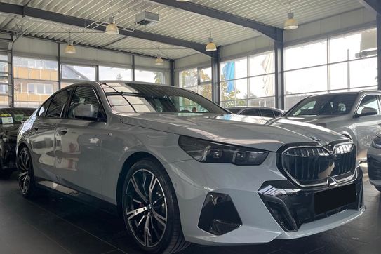 BMW Seria 5 520d xDrive M Sport
