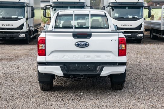 Ford Ranger XLT 4x4 A6