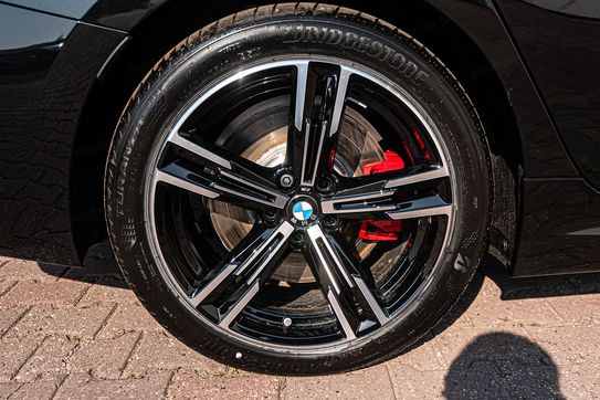 BMW Seria 3 Touring 330i xDrive M Sport