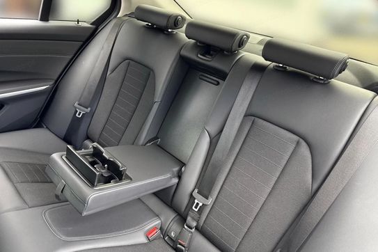 BMW Seria 3 320i