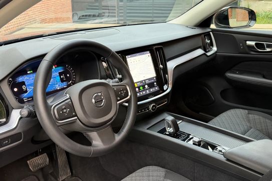 Volvo V60 B3 B Core