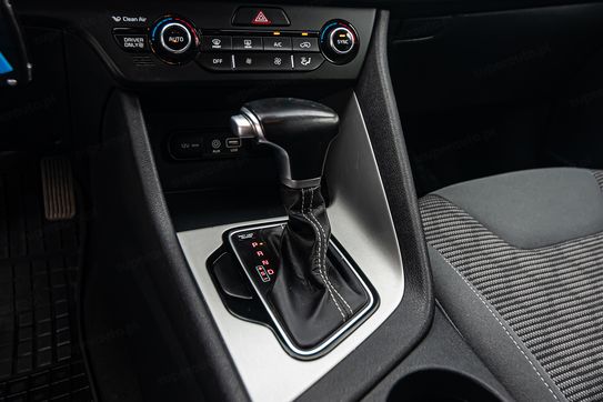 Kia Niro 1.6 GDI Hybrid M