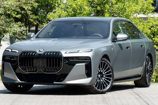 BMW Seria 7 740d xDrive M Sport