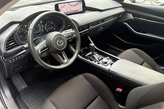 Mazda 3 2.0 Exclusive-Line