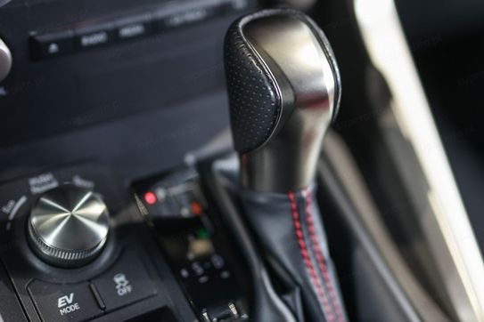 Lexus NX 300h F Sport AWD