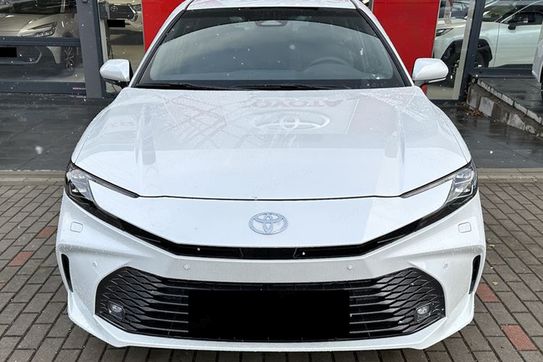 Toyota Camry Prestige 2.5 Hybrid Dynamic Force