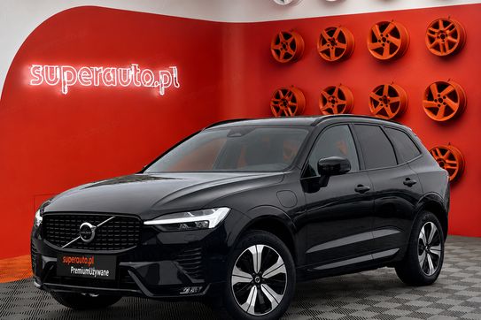 Volvo XC60 B5 B AWD Plus Dark aut