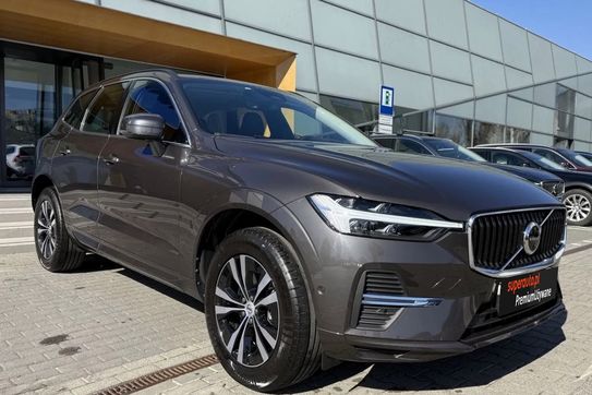 Volvo XC60 B4 D AWD Momentum