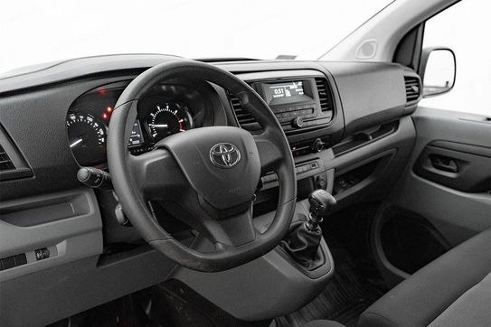 Toyota Proace Verso Long L2H1
