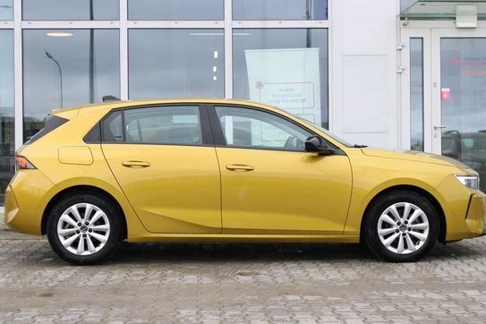 Opel Astra 1.2 Business Edition